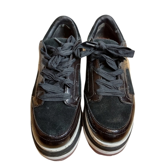 Zara Shoes - 10 Zara black and white thick sole